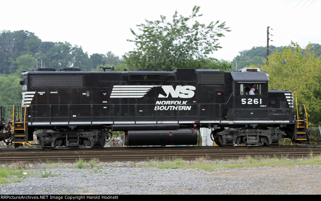 NS 5261